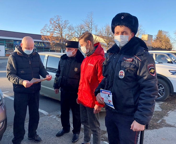 В Краснодарском крае полицейские продолжают проведение профилактических мероприятий по кибермошенничеству