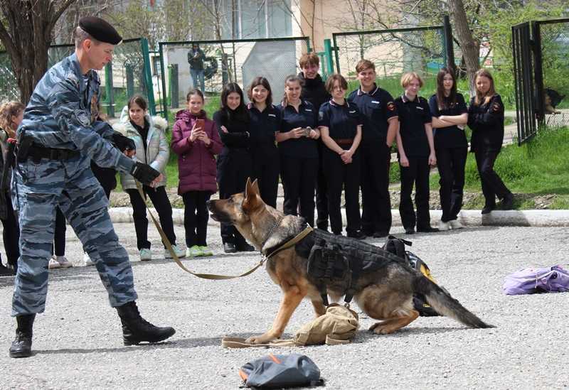 В Новороссийске для учащихся «полицейского класса» состоялся урок живой истории