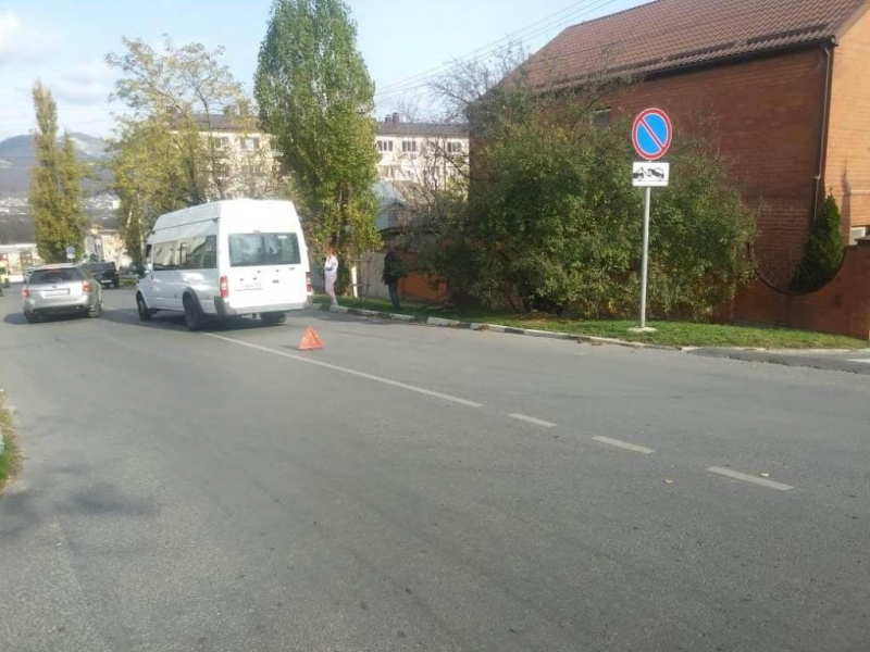 В Новороссийске маршрутный автобус «Форд» наехал на ребенка