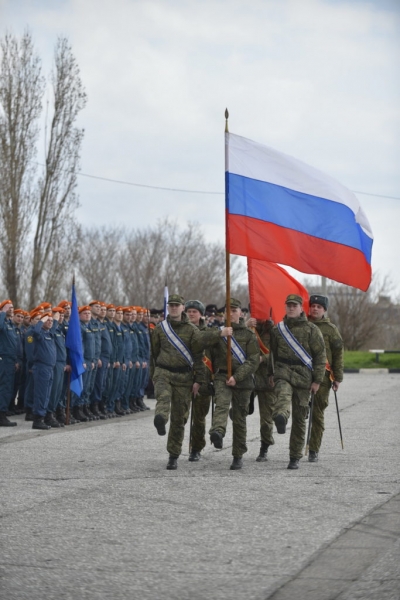 В Новороссийске прошла первая репетиция парада Победы