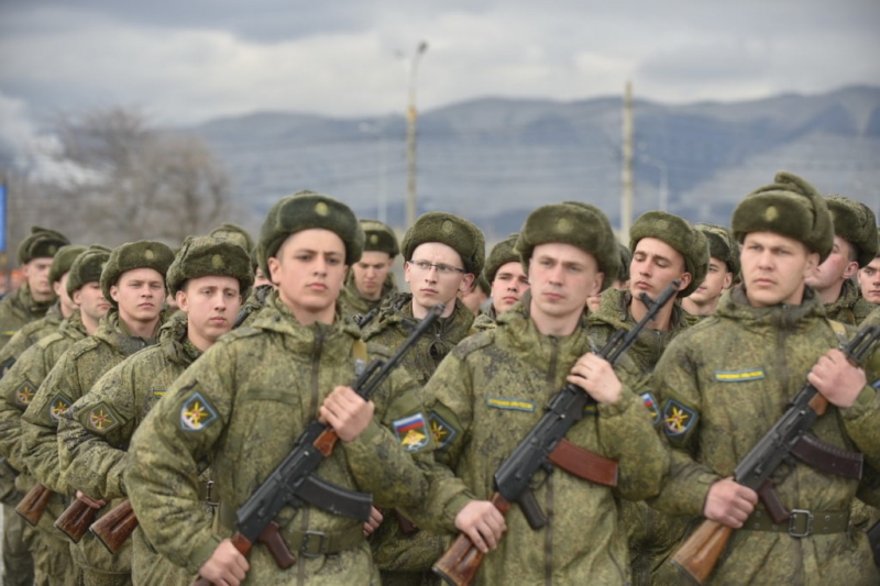 В Новороссийске прошла первая репетиция парада Победы