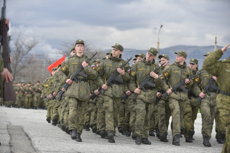 В Новороссийске прошла первая репетиция парада Победы