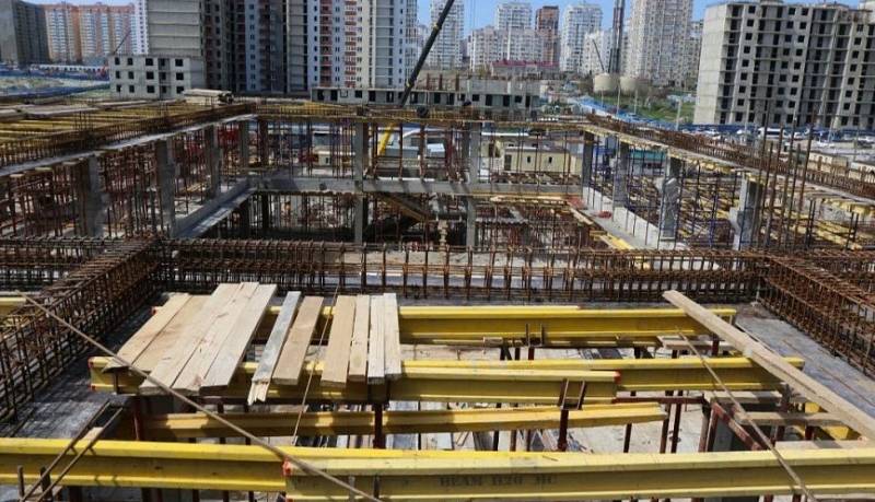 В Новороссийске строительная готовность школы на 1550 мест составляет 43%