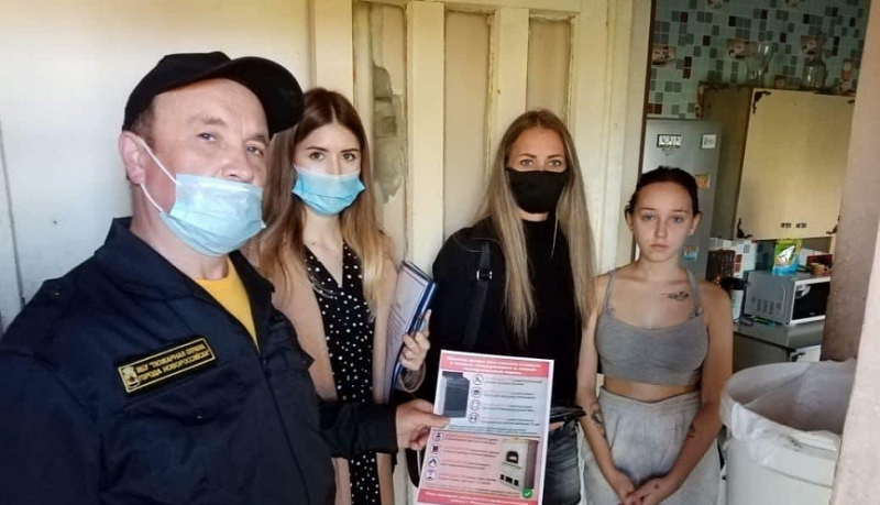 В Приморском районе проводятся рейды по месту жительства отдельных категорий семей