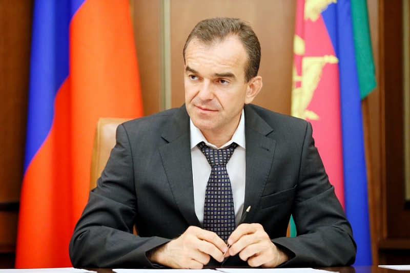 Вениамин Кондратьев: Мы не ограничиваем работу отелей, а сохраняем курортный сезон